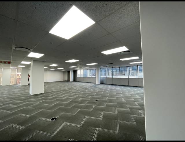 779M² OFFICE TO LET IN SANDTON CENTRAL